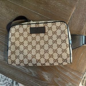 Authentic Gucci purse…excellent condition